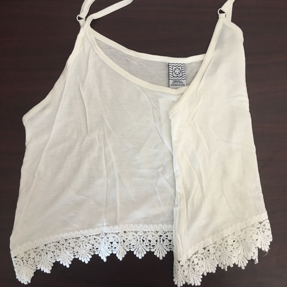 White crop top tank
